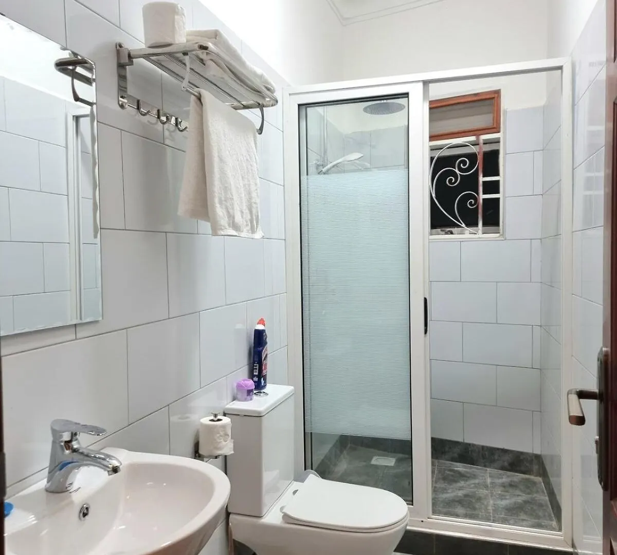 Lakeview 1Brm Munyonyo Kampala